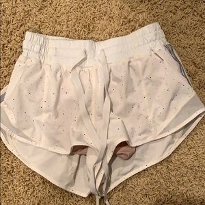 Lululemon shorts!
